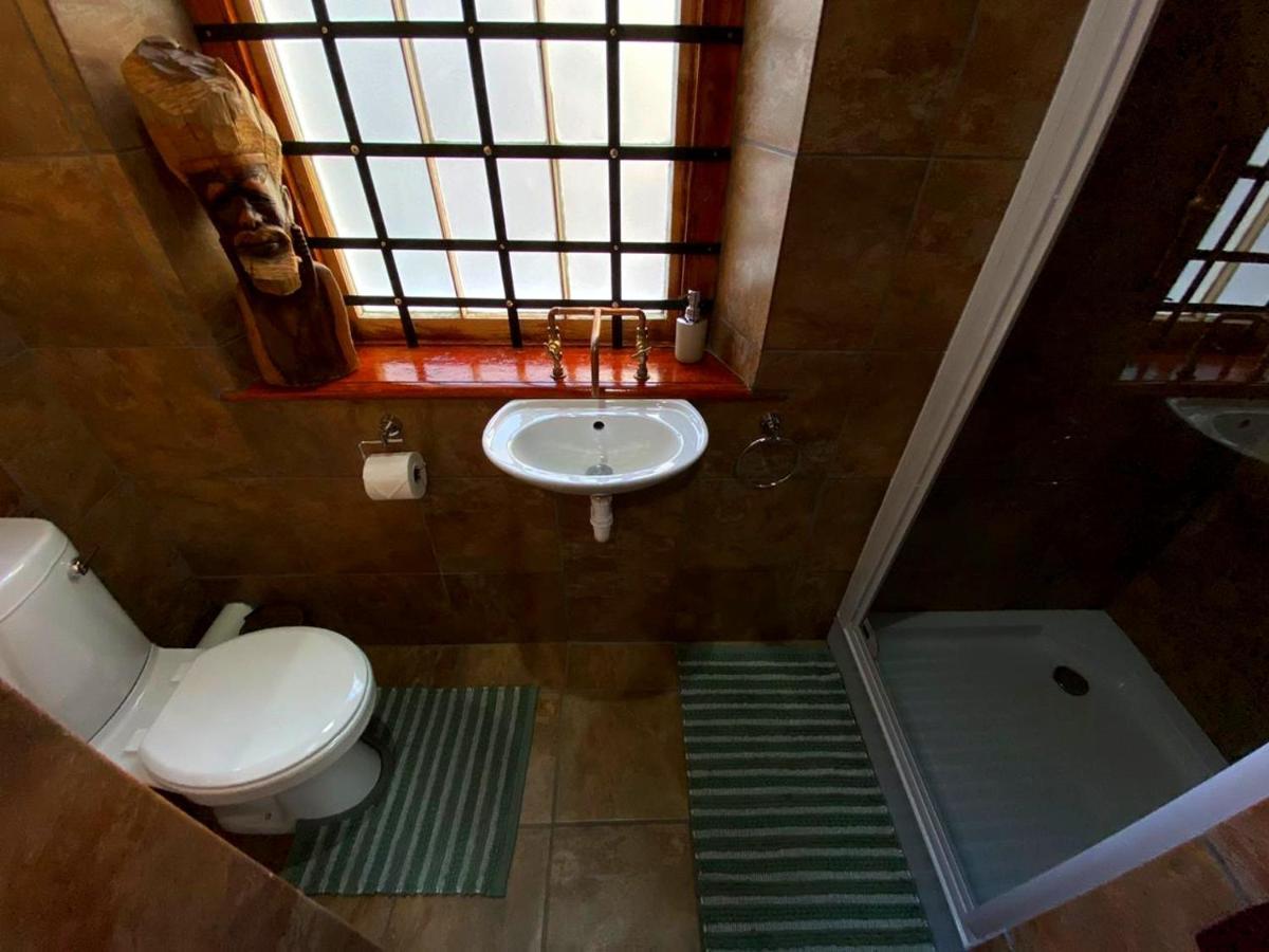 Uthando Backpackers Lodge Oudtshoorn Eksteriør billede
